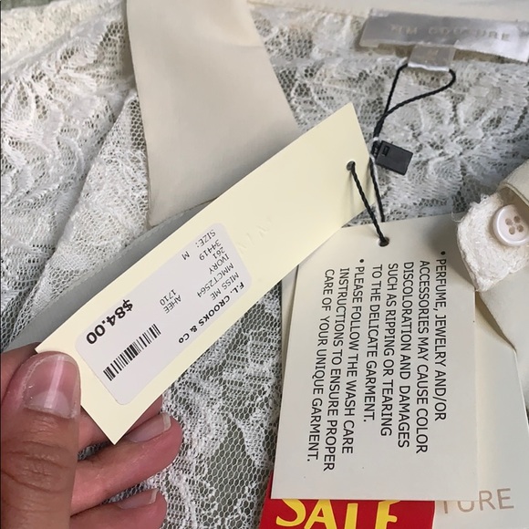 New! Never worn, Boutique button up! - Picture 3 of 3